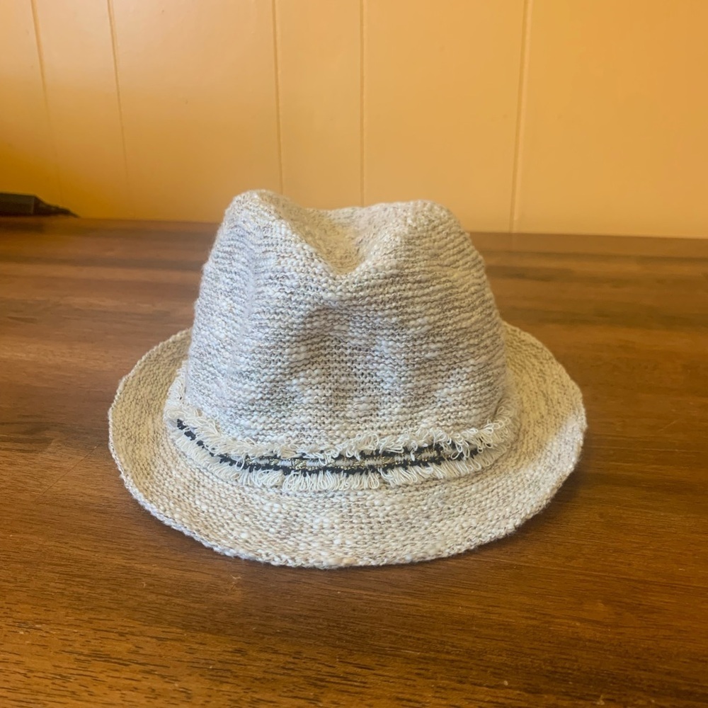Zara Cream Knit Hat - Picture 2 of 11